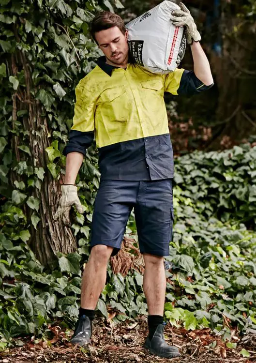 Picture of Mens Rugged Cooling Vented Short